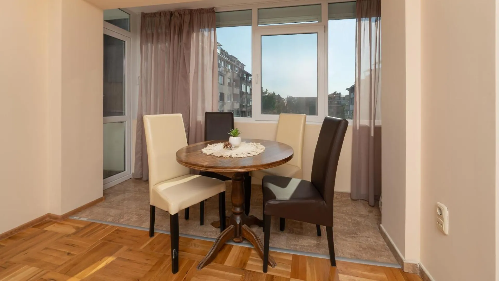 Apartment Boris Garden Comfort Suite Burgas Bulgaria