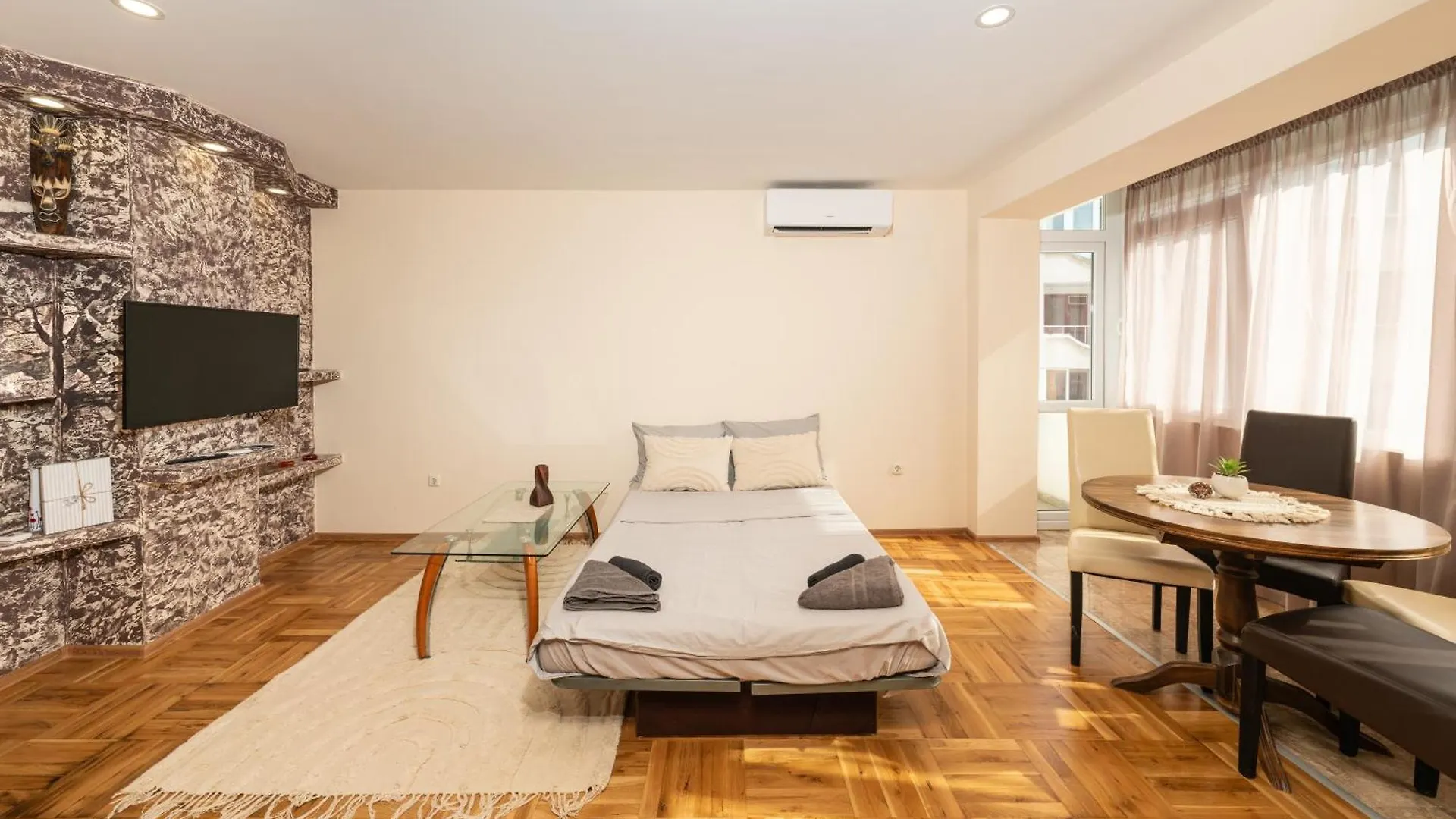 Boris Garden Comfort Suite Burgas 0*,